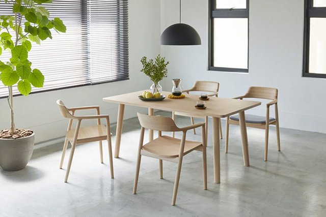 マルニ木工のダイニングテーブルセット